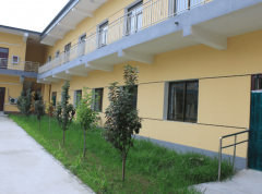 配备适老设备（呼